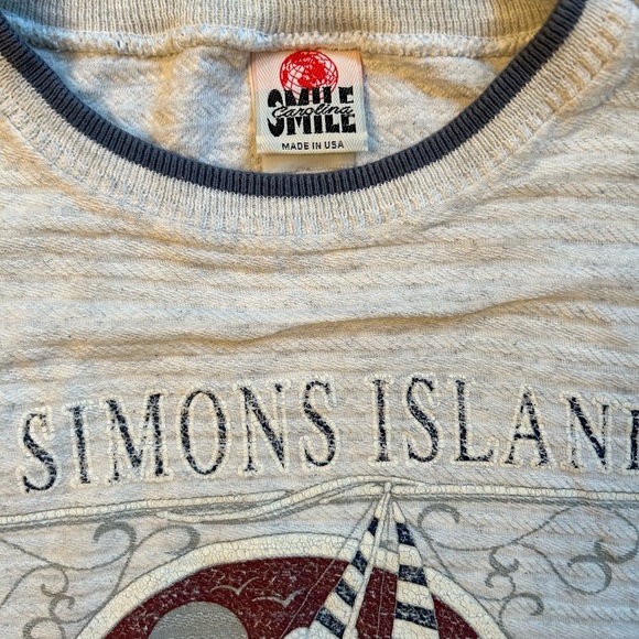 Sweatshirt from Smile Carolina logo of St. Simons Island short sleeve gray large - Picture 3 of 5